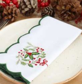 Printed Napkins · Christmas — Wreath