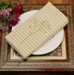 Houndstooth Napkins — Beige/White