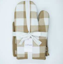 Pot Holder + Oven Mitts · Buffalo Checked — Beige/White