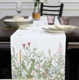 Printed Table Runner · Summer — Estee With Red Flowers