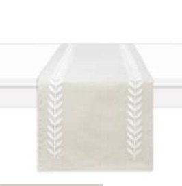 Embroidery Leaf Table Runner — Leaf