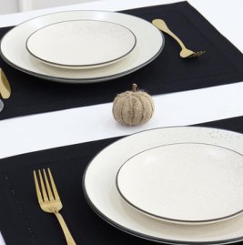 Placemat · Solid Fused Hemstitch — Black